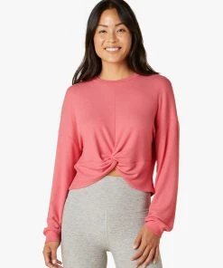 Beyond Yoga Twist It Crop Pullover Pink Crush