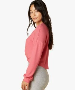 Beyond Yoga Twist It Crop Pullover Pink Crush
