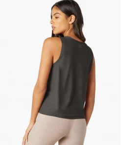 Beyond Yoga Balanced Muscle Tank Darkest Night