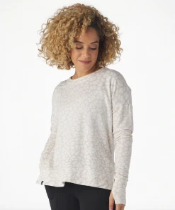 Glyder Lounge Long Sleeve Oatmilk Leopard
