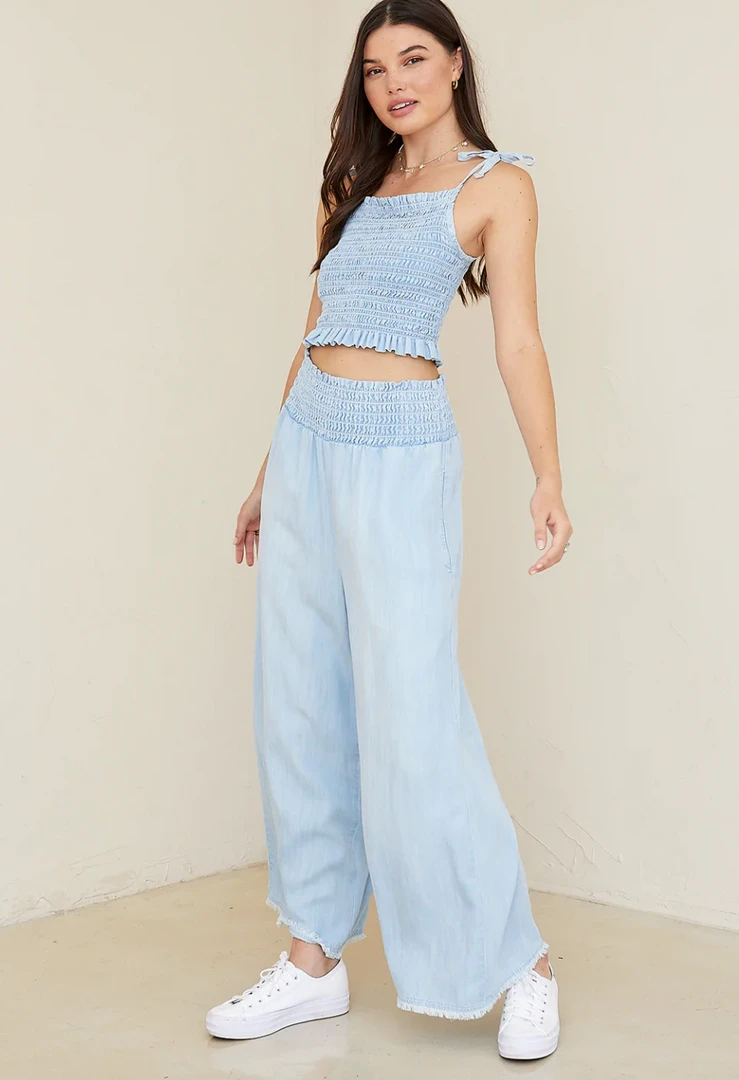 Bella Dahl Smocked Wide Leg Crop Riviera Wash 3 Bella Dahl Smocked Wide Leg Crop Riviera Wash