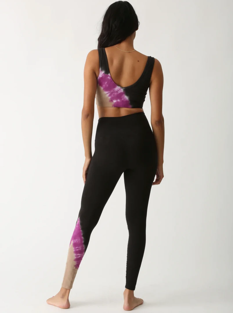 Electric&Rose New Arrivals Sunset Legging Onyx/ Wildflower 5 Electric&Rose New Arrivals Sunset Legging Onyx/ Wildflower