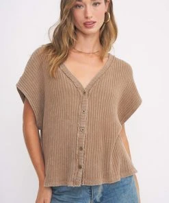 Project Social T Love Is In The Air Tee Tea Leaves